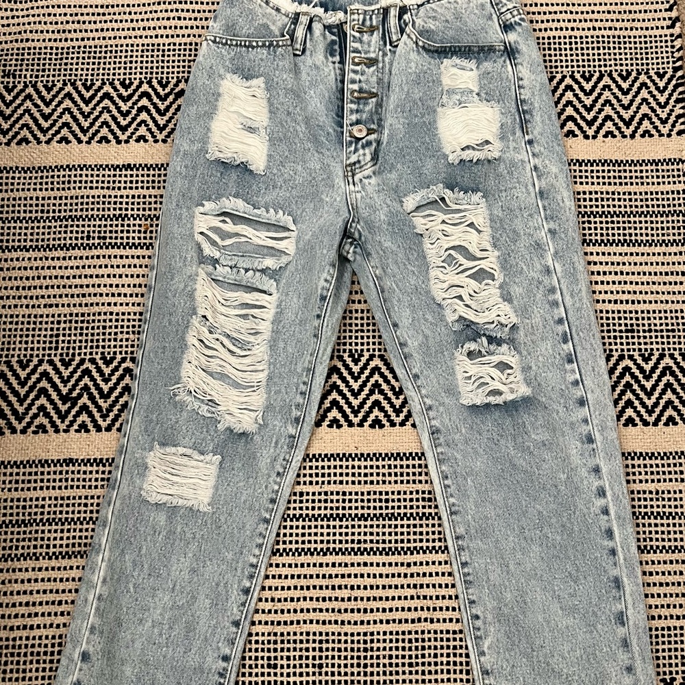 Ripped jeans